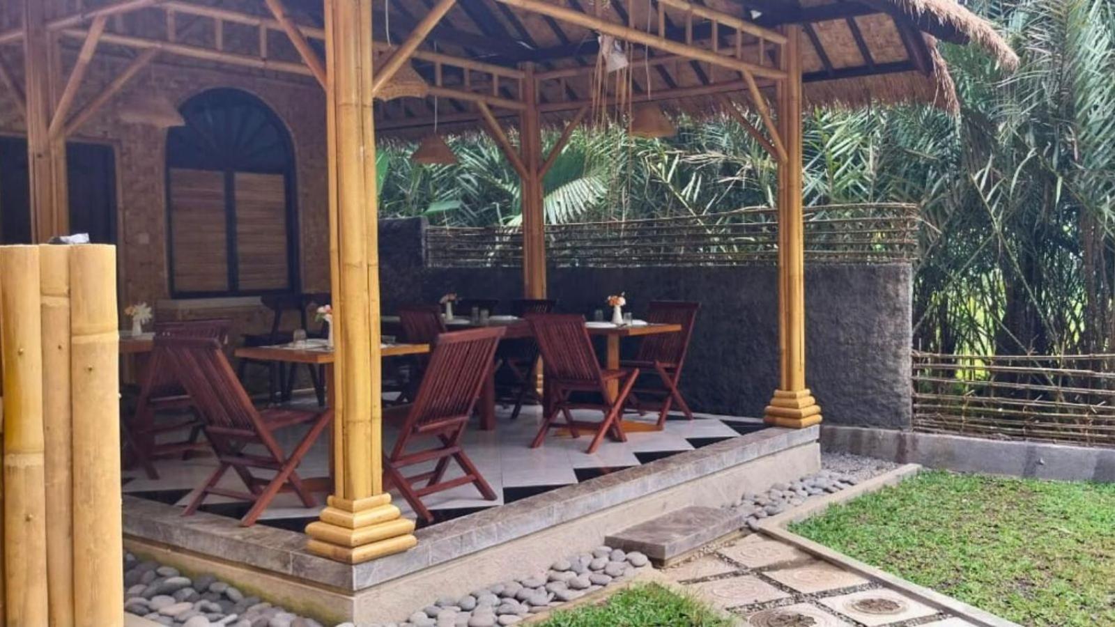 Pondok Sapta Sallaca Selat المظهر الخارجي الصورة
