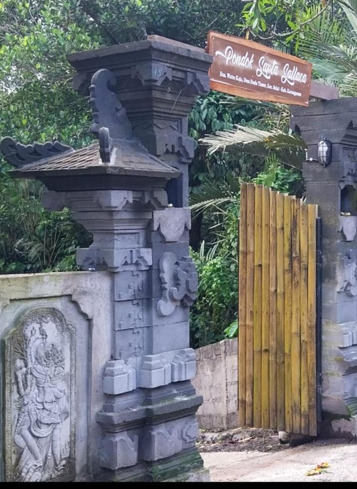 Pondok Sapta Sallaca Selat المظهر الخارجي الصورة